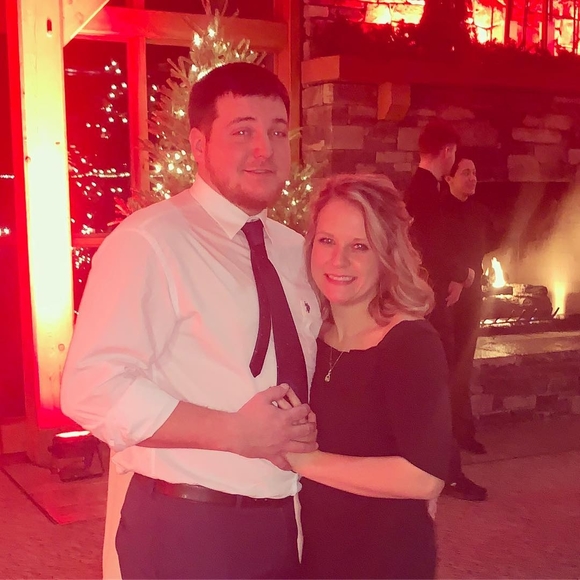 Meet your Posher, Lindsey - Picture 1 of 1